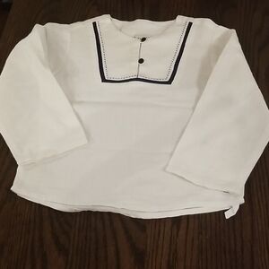 Paz Rodriguez Classic White Baby Shirt with Navy Accents. Size 24mth